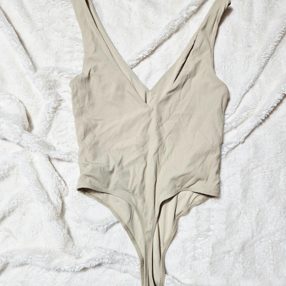 House of Harlow 1960 | Bodysuit - Picture 5 of 5
